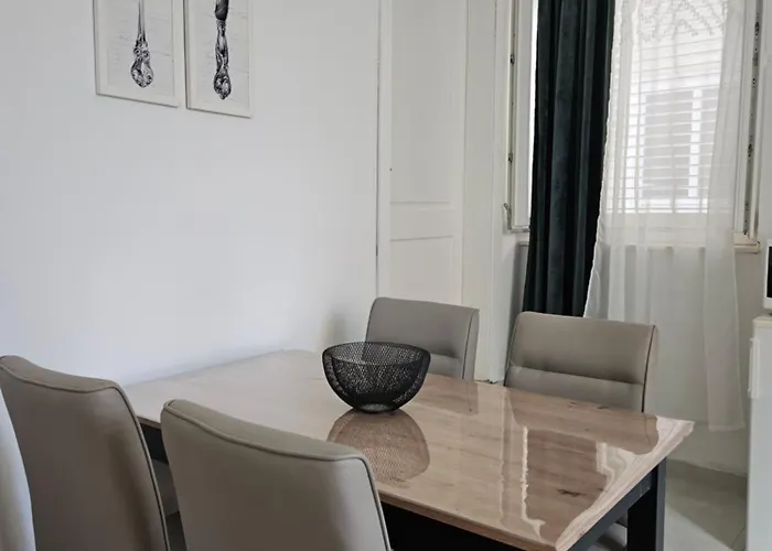 Apartment Marin